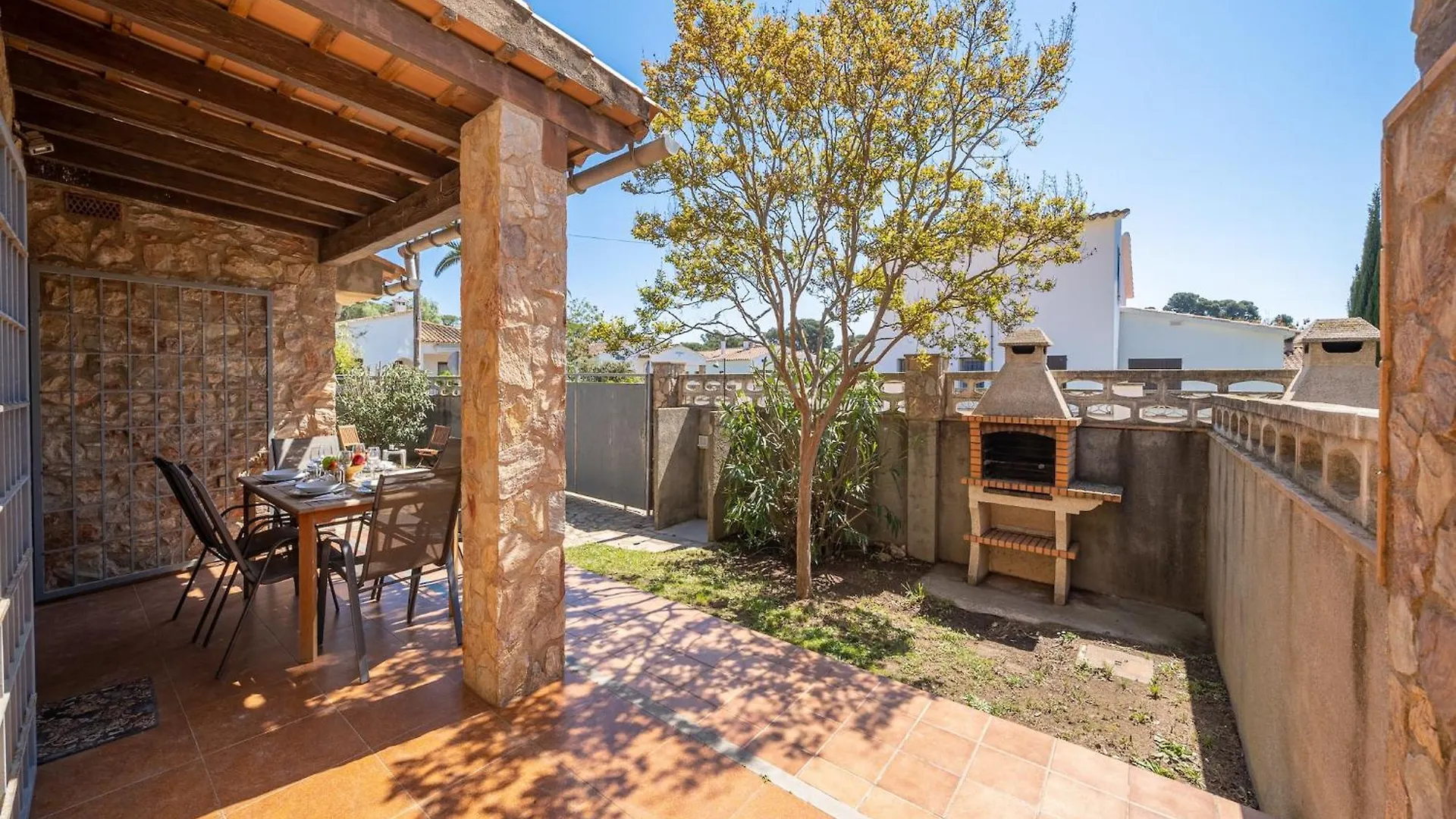6-Bedroom Villa In L'Escala